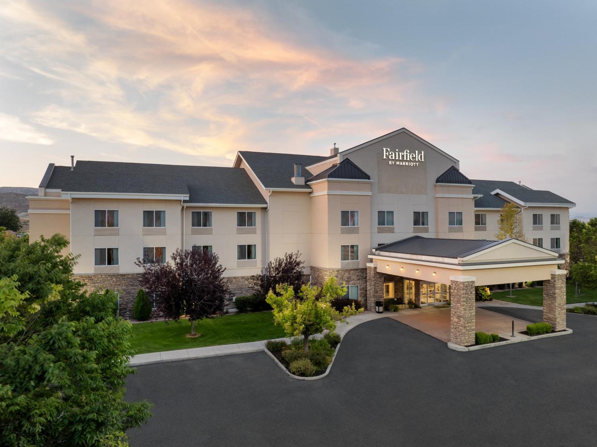 Fairfield Inn & Suites Річфілд Екстер'єр фото